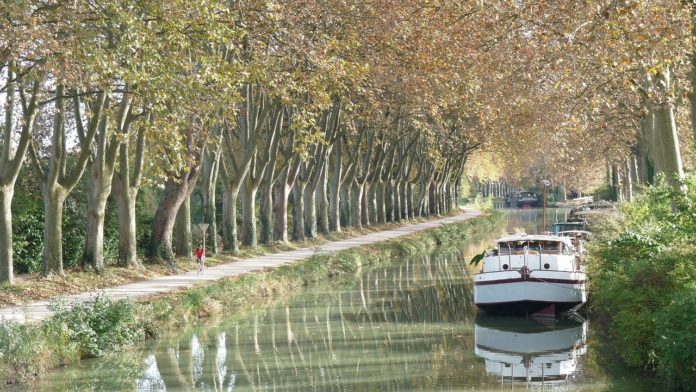 vivre sur une peniche